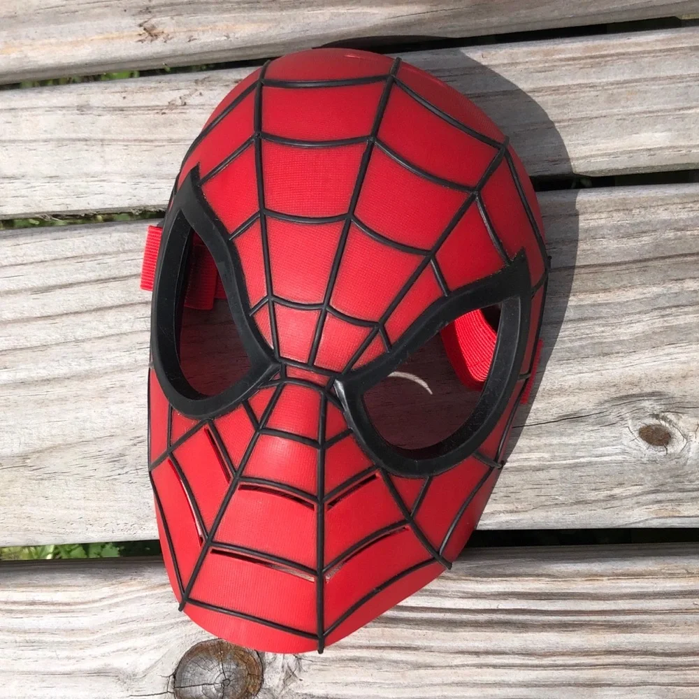 - Spider-Man Marvel Kids Mask! EUC! - Picture 2 of 7